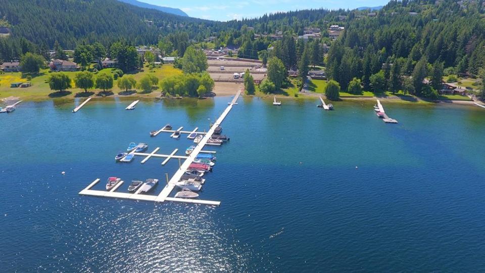 Blind Bay Resort Exterior photo